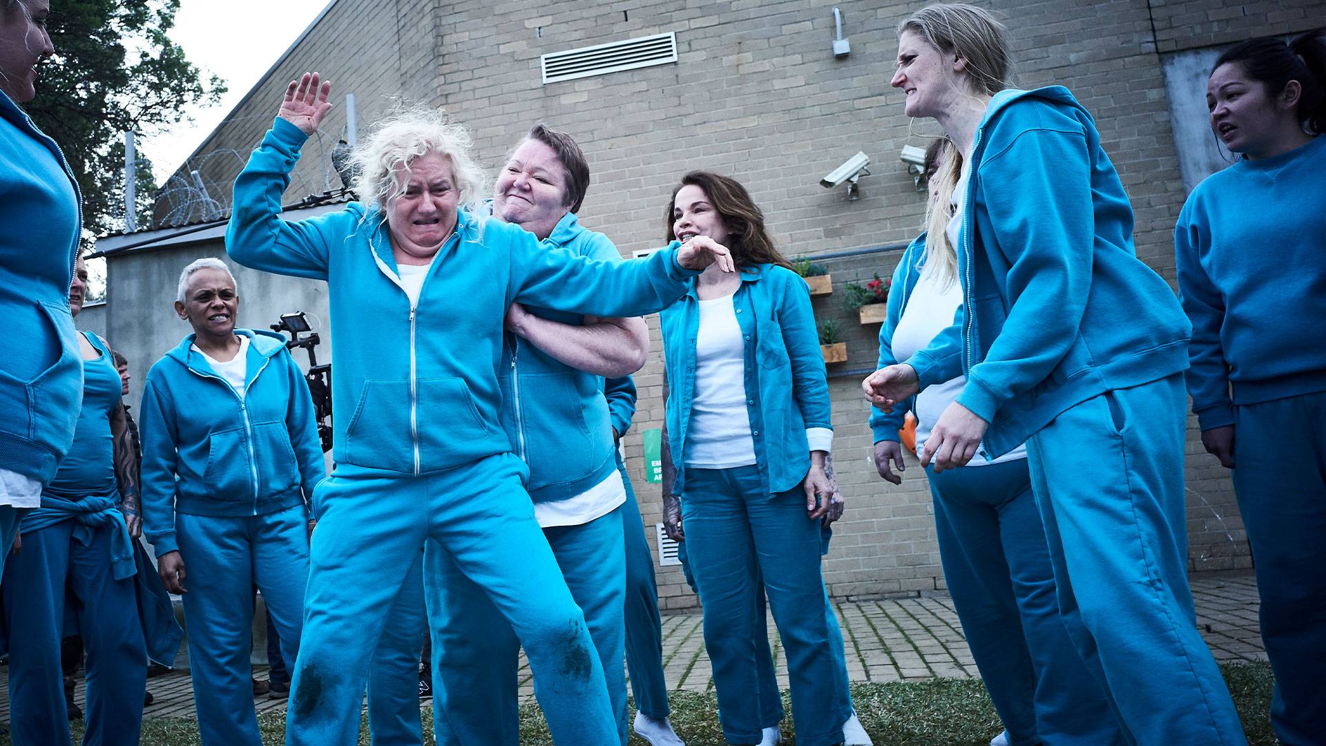 Wentworth S06 B06